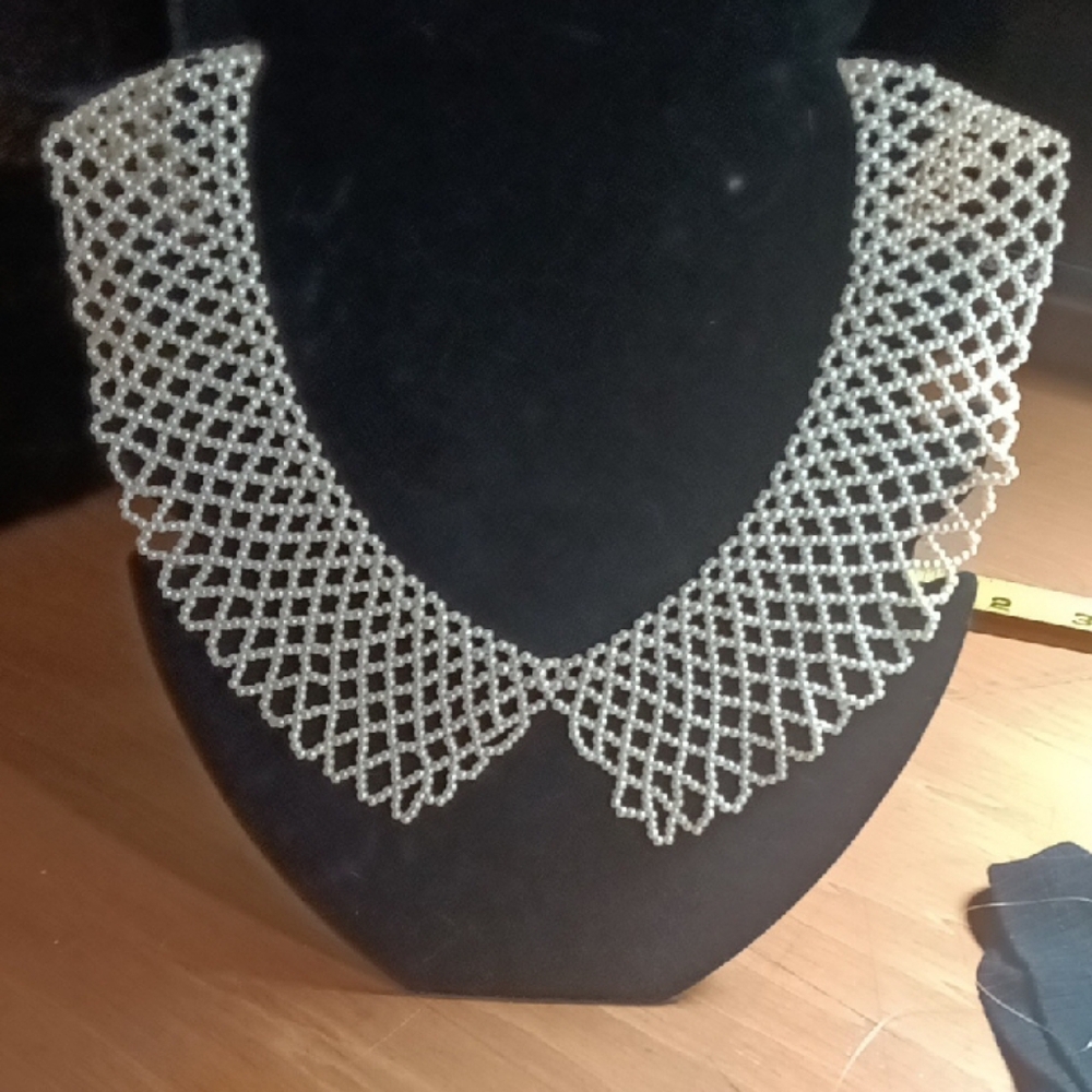 Vintage Fox Pearl Beaded Color Necklace